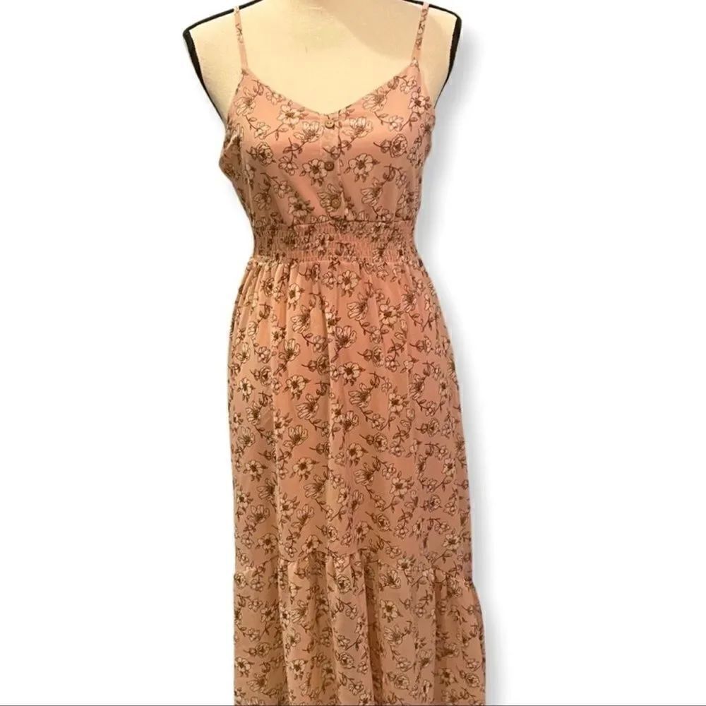 HP 🎉Midi Floral Spaghetti Strap Dress